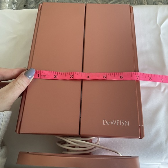 DeWeisn Folding Swivel Lighted Make-up Mirror Tone 11" Tri-Fold Rose Gold - Picture 4 of 7